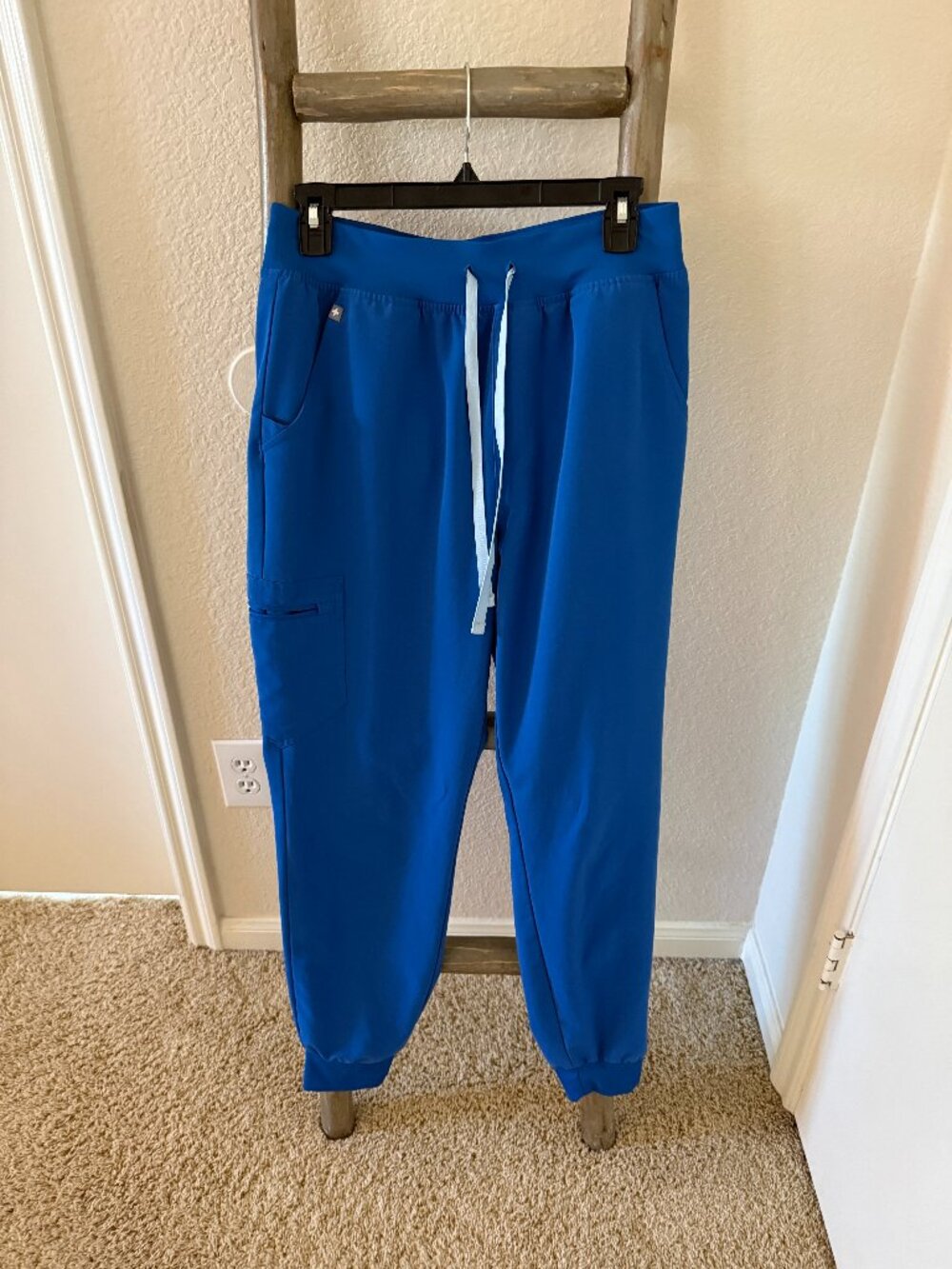 FIGS Royal Blue Zamora Jogger Scrub Pants Size M